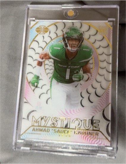 2022 Panini Illusions Mystique #M-41 Ahmad Gardner — front