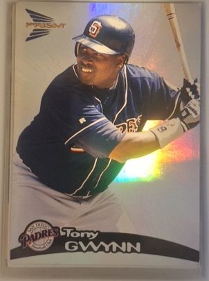 1999 Pacific Prism #SAMPLE Tony Gwynn — front