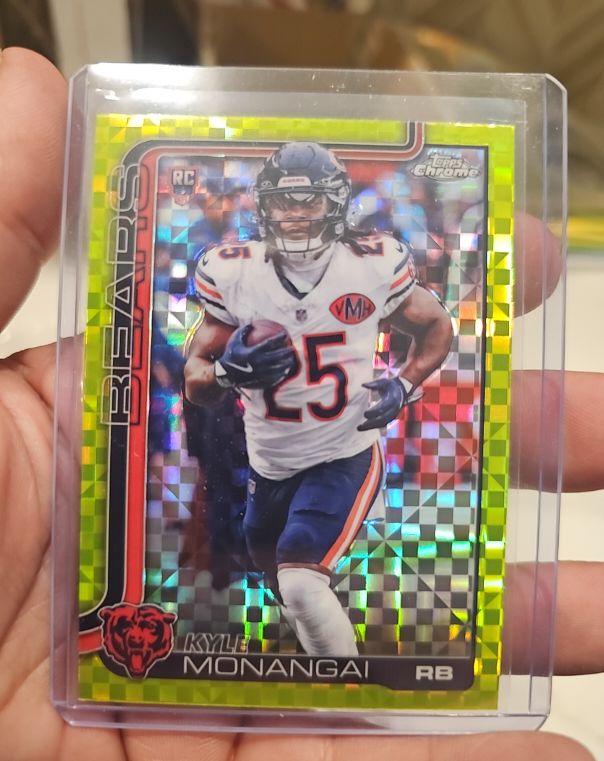 2025 Topps Chrome #382 Kyle Monangai Lime Green X-Fractor — front