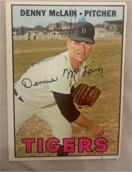 1967 Topps #420 Denny McLain — front