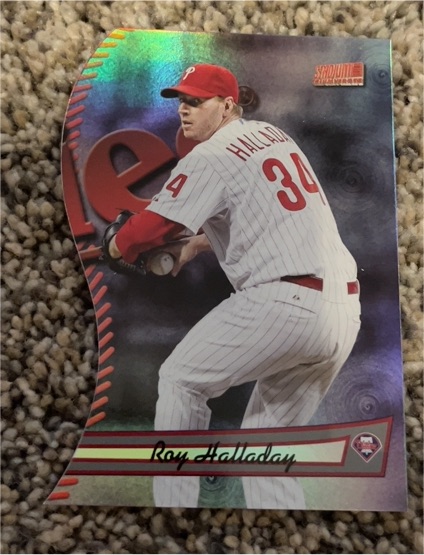 2011 Topps ToppsTown #TT-5 Roy Halladay — front