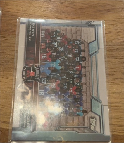 2015 Topps #400 2015 NFLPA Rookie Premiere — front