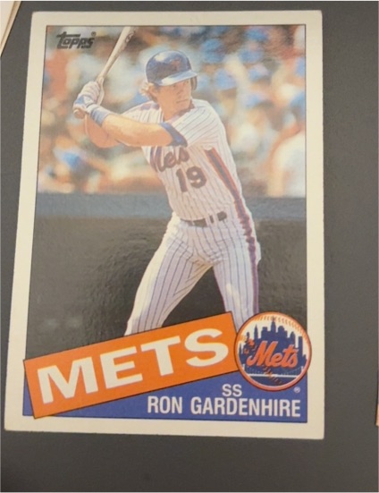 1985 Topps #144 Ron Gardenhire — front