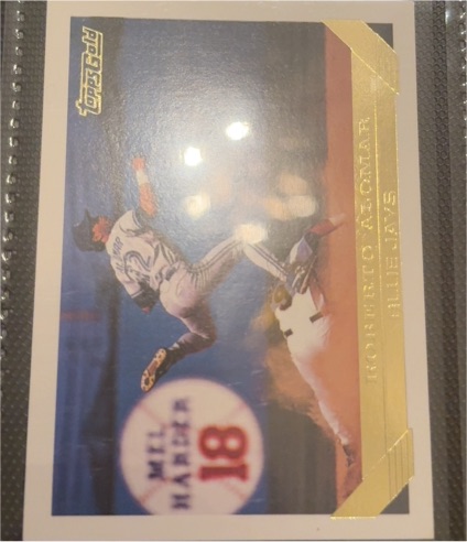 1993 Topps Gold #50 Roberto Alomar — front