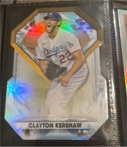 2022 Topps Series 1 Diamond Greats Die-Cuts #DGDC-12 Clayton Kershaw — front