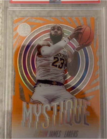 2019 Panini Illusions #7 LeBron James Mystique Orange — front