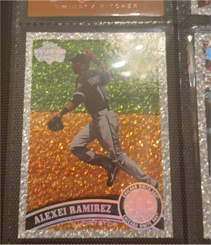 2011 Topps Diamond Anniversary #261 Alexei Ramirez — front