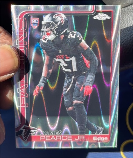 2025 Topps Chrome #351 James Pearce Jr. — front