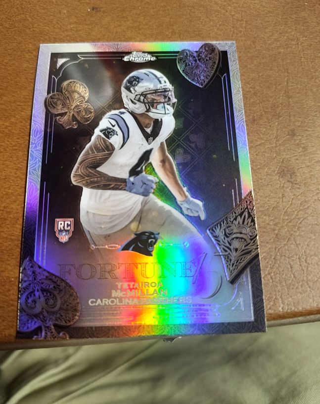 2025 Topps Chrome Fortune 15 #F15-19 Tetairoa McMillan — front