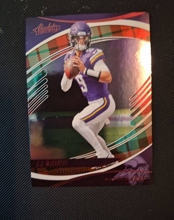 2025 Panini Absolute #100 J.J. McCarthy — front