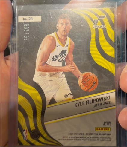 2024-25 Panini Revolution #24 Kyle Filipowski — front