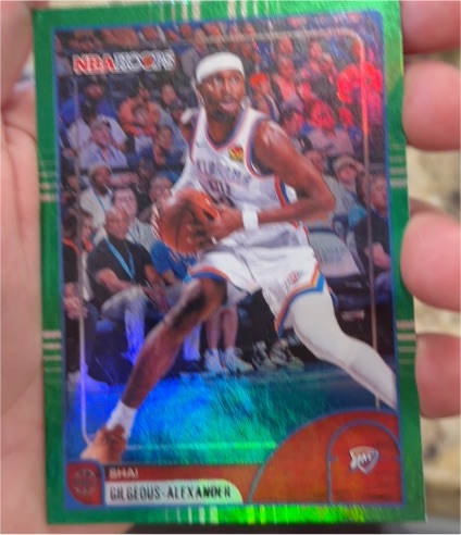 2025-26 Topps NBA Hoops #86 Shai Gilgeous-Alexander Green Parallel — front
