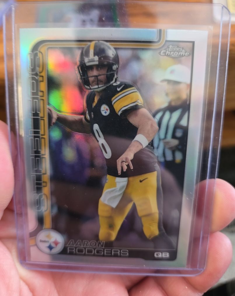 2025 Topps Chrome #255 Aaron Rodgers — front
