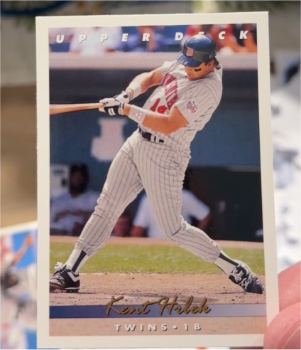 1993 Upper Deck #74 Kent Hrbek — front