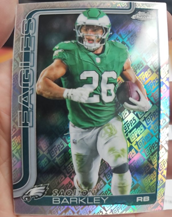 2025 Topps Chrome #248 Saquon Barkley — front