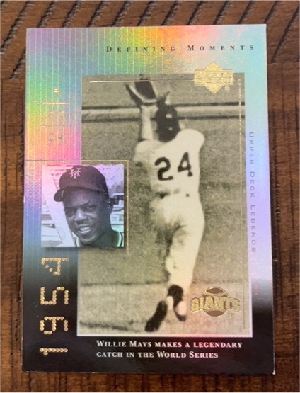 2000 Upper Deck Legends Defining Moments #DM9 Willie Mays — front