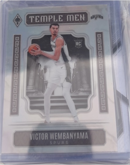 2023-24 Panini Phoenix #7 Victor Wembanyama Temple Men Silver Prizm — front