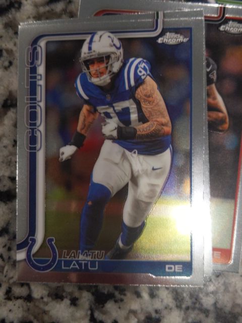 2025 Topps Chrome #128 Laiatu Latu — front