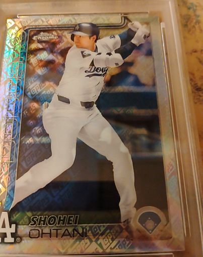 2025 Topps Chrome #1 Shohei Ohtani — front