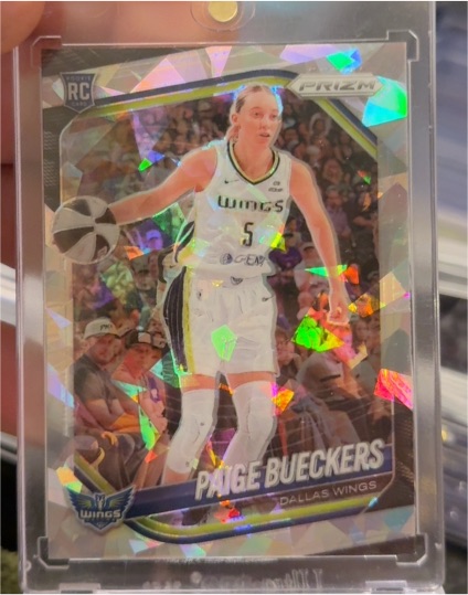 2025 Panini Prizm WNBA #5 Paige Bueckers — front