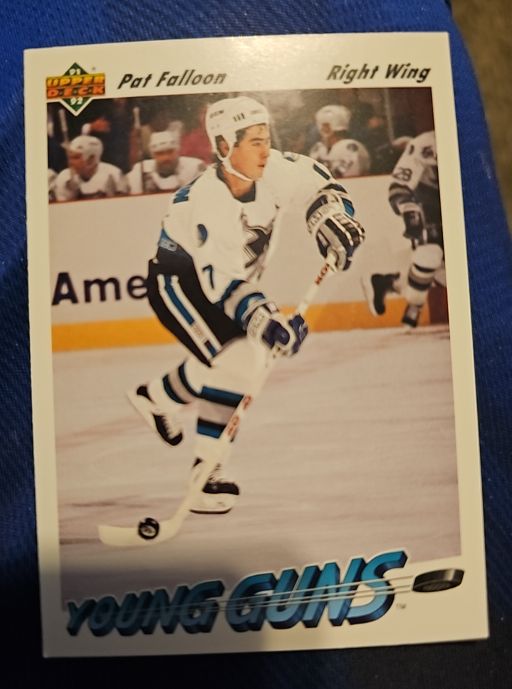 1991-92 Upper Deck #593 Pat Falloon Young Guns — front