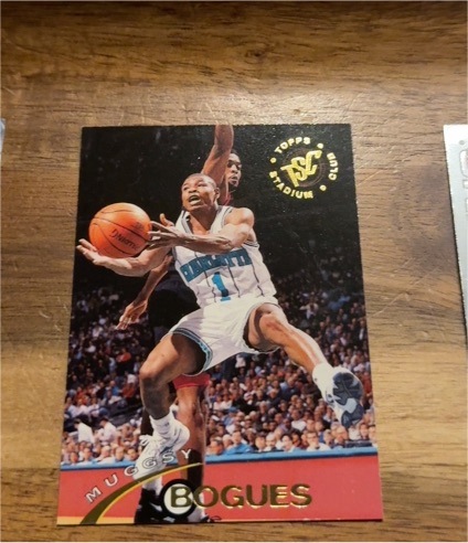 1994 Topps Stadium Club #134 Muggsy Bogues — front
