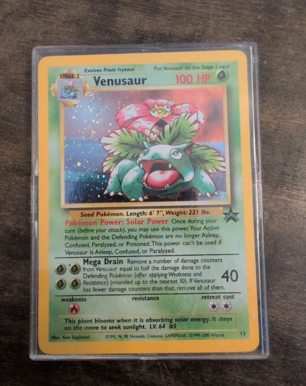 2000 Wizards of the Coast Black Star Promo #13 Venusaur — front
