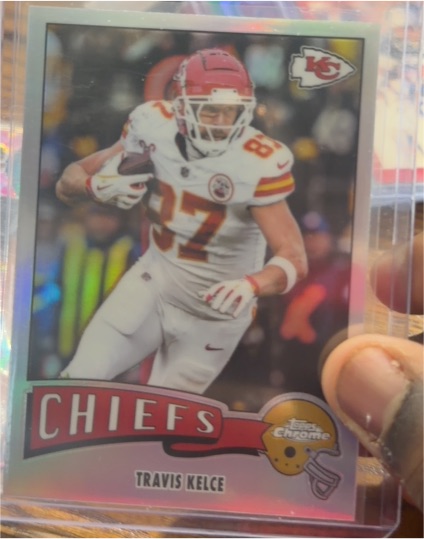 2025 Topps Chrome 1975 #17 Travis Kelce — front