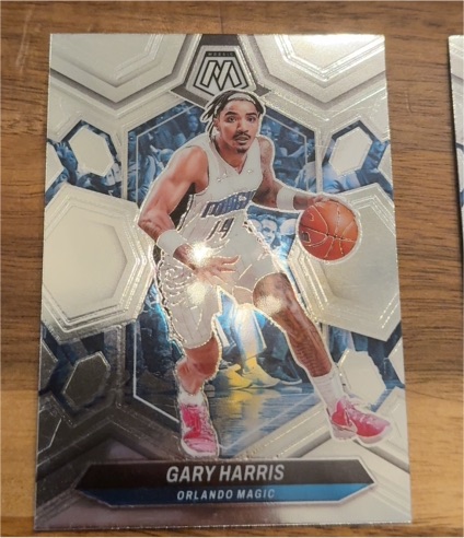 2023-24 Panini Mosaic #124 Gary Harris — front