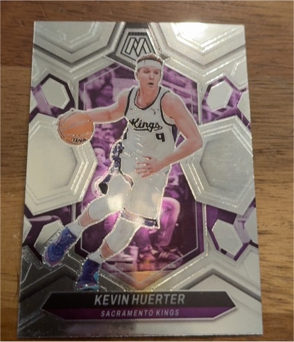 2023-24 Panini Mosaic #10 Kevin Huerter — front
