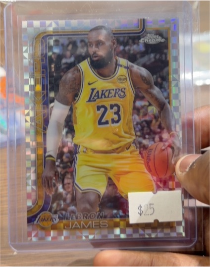 2025-26 Topps Chrome #127 LeBron James — front