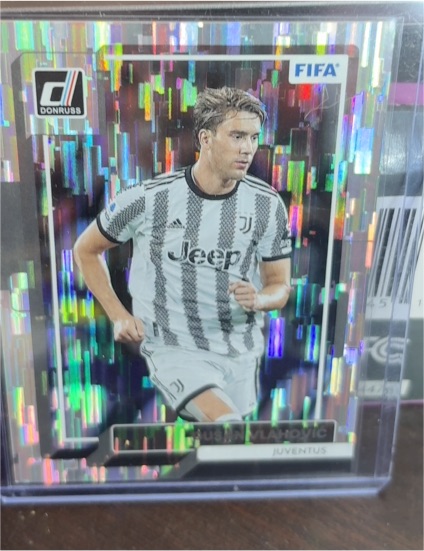2022-23 Donruss FIFA Silver #154 Dusan Vlahovic Juventus — front