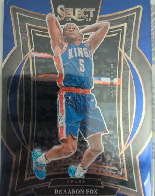 2024-25 Panini Select Concourse #3 De'Aaron Fox Blue — front