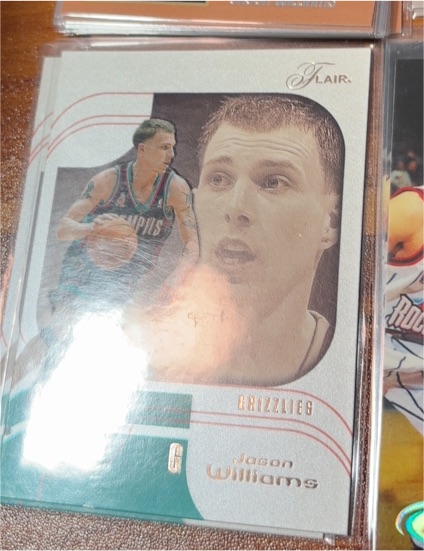 2002-03 Fleer Flair #61 Jason Williams — front