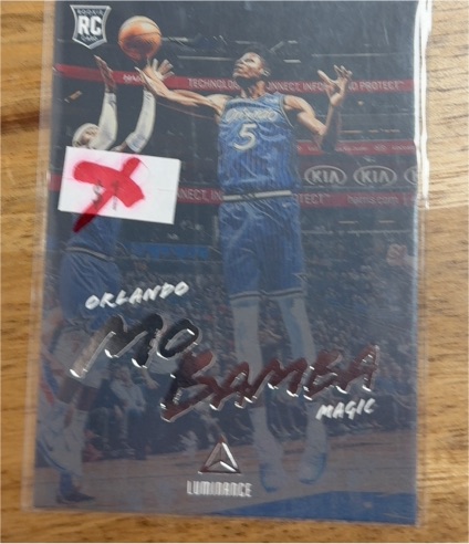 2018-19 Panini Chronicles Luminance #156 Mo Bamba Rookie — front