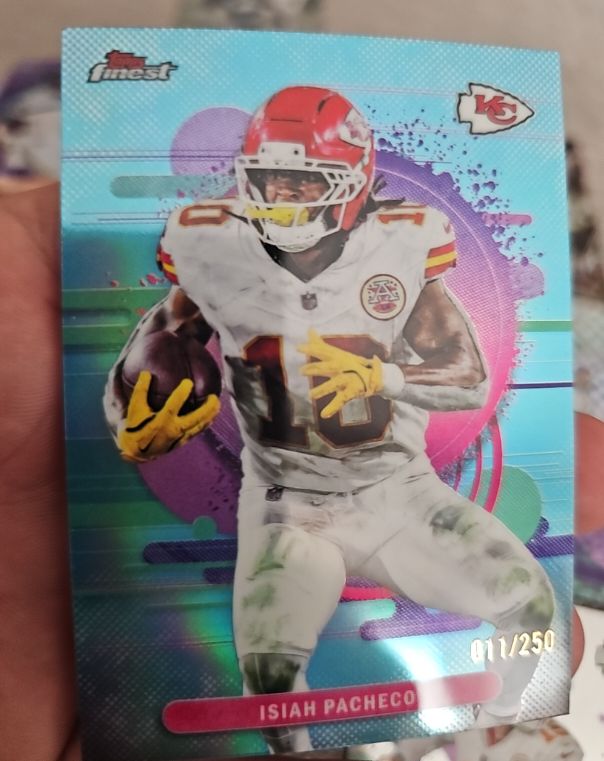 2023 Panini Finest #11 Isiah Pacheco — front