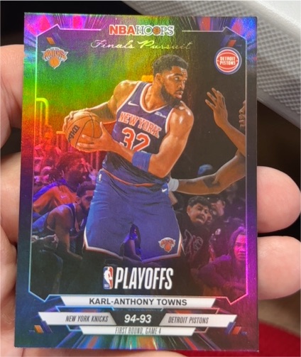 2025-26 Topps NBA Hoops Finals Pursuit #FP-41 Karl-Anthony Towns — front