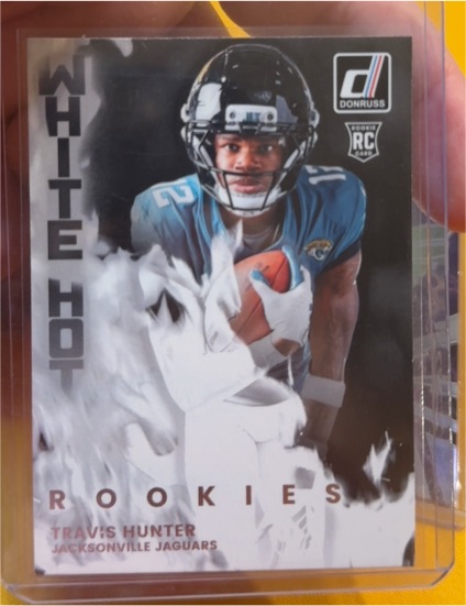 2025 Panini Donruss White Hot Rookies #WHR-TVH Travis Hunter — front