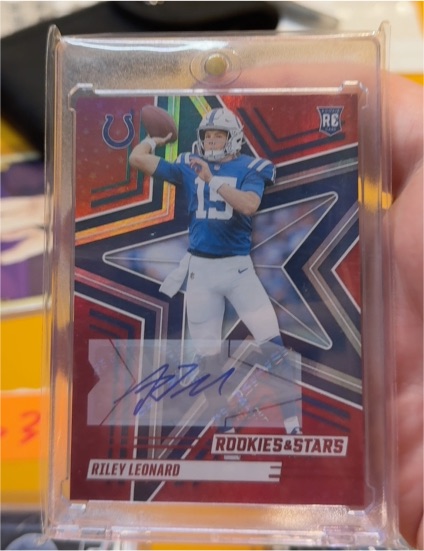 2025 Panini Rookies & Stars #172 Riley Leonard — front