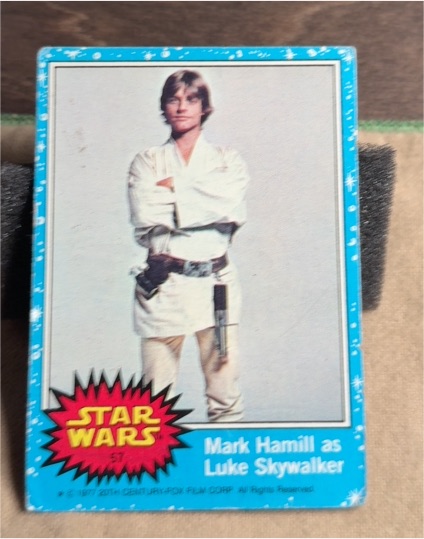 1977 Topps Star Wars #57 Mark Hamill as Luke Skywalker — front