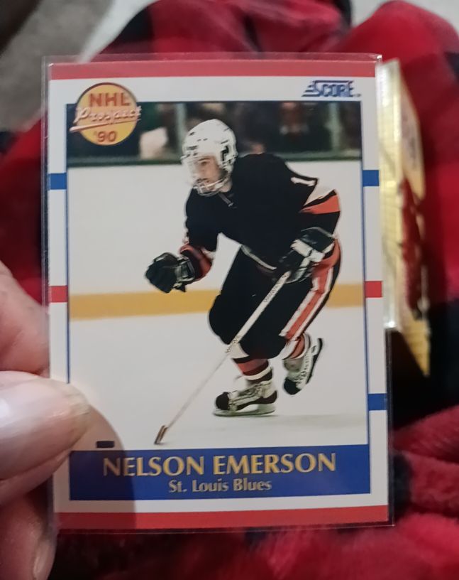 1990-91 Score #383 Nelson Emerson — front