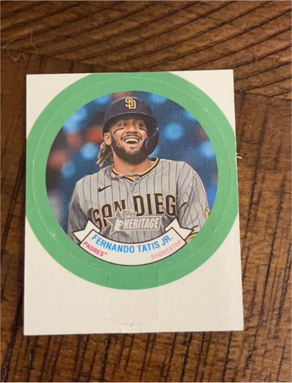 2022 Topps Heritage #20 Fernando Tatis Jr. — front