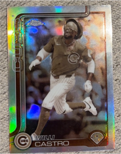 2025 Topps Chrome Update #USC67 Willi Castro Sepia Refractor Chicago Cubs — front