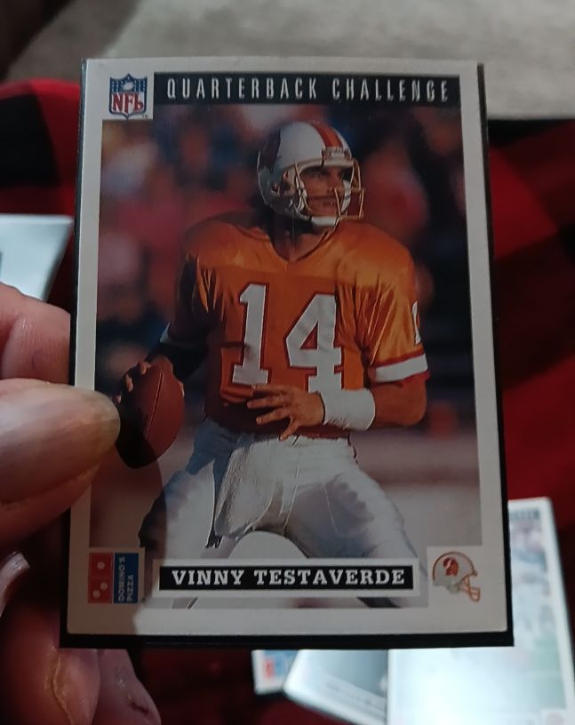 1991 Upper Deck Domino's Pizza Quarterback Challenge #29 Vinny Testaverde — front