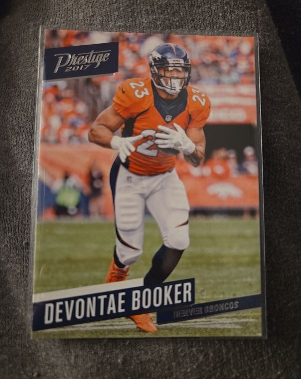 2017 Panini Prestige #190 Devontae Booker — front