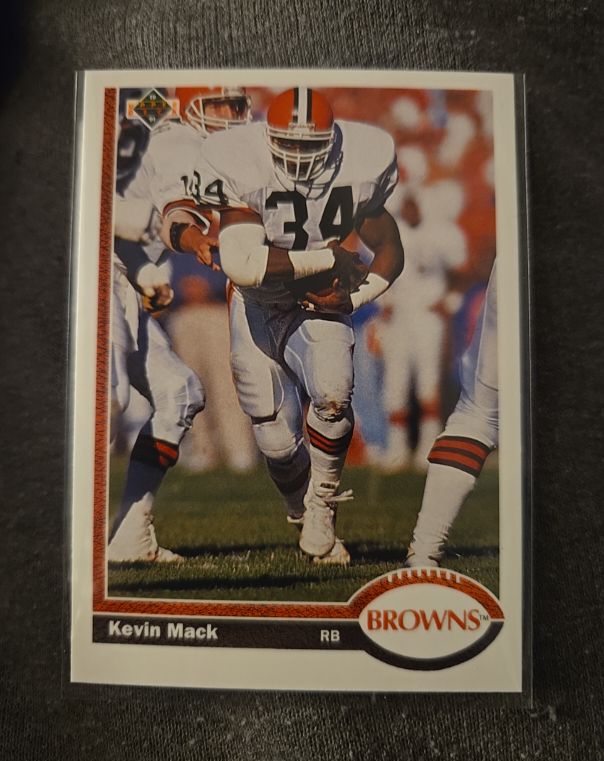 1991 Upper Deck #225 Kevin Mack Cleveland Browns — front