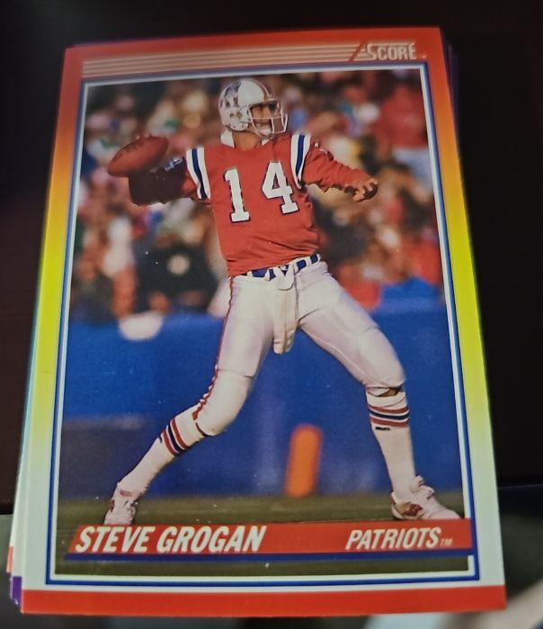 1990 Score #221 Steve Grogan — front