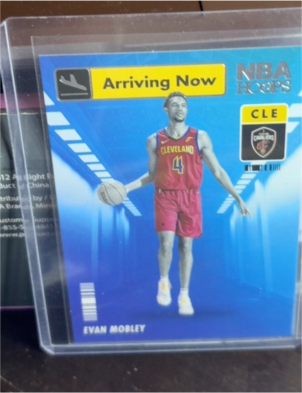 2021-22 Panini NBA Hoops Arriving Now #2 Evan Mobley — front