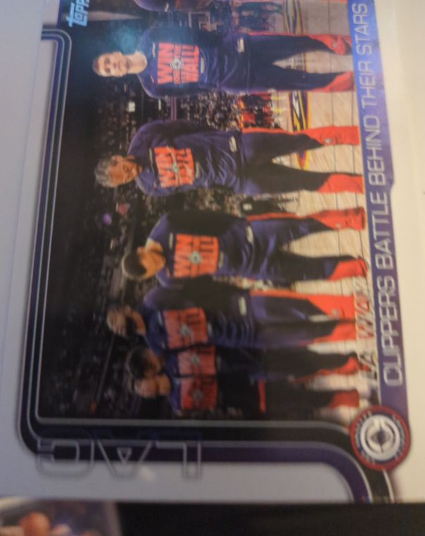 2025-26 Topps #292 LA Way Clippers Battle Behind Their Stars — front