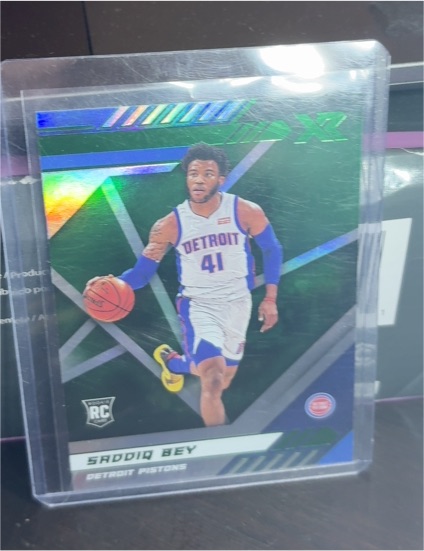 2020-21 Panini Chronicles XR #292 Saddiq Bey — front